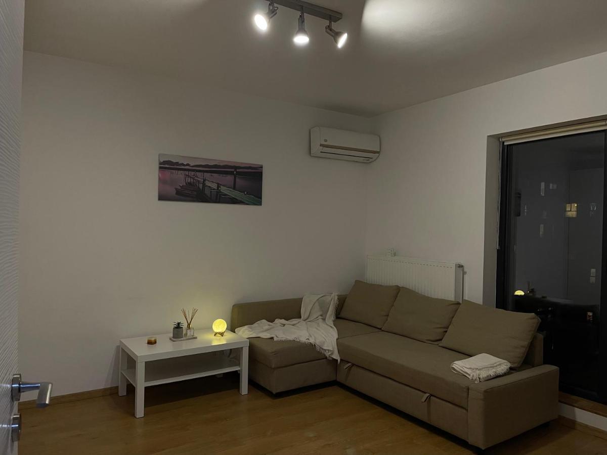 Gold Luxury Apartment Close To Presidential Palace Bucharest Exterior photo
